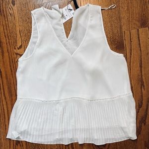 Zara Flowy V-Neck Blouse